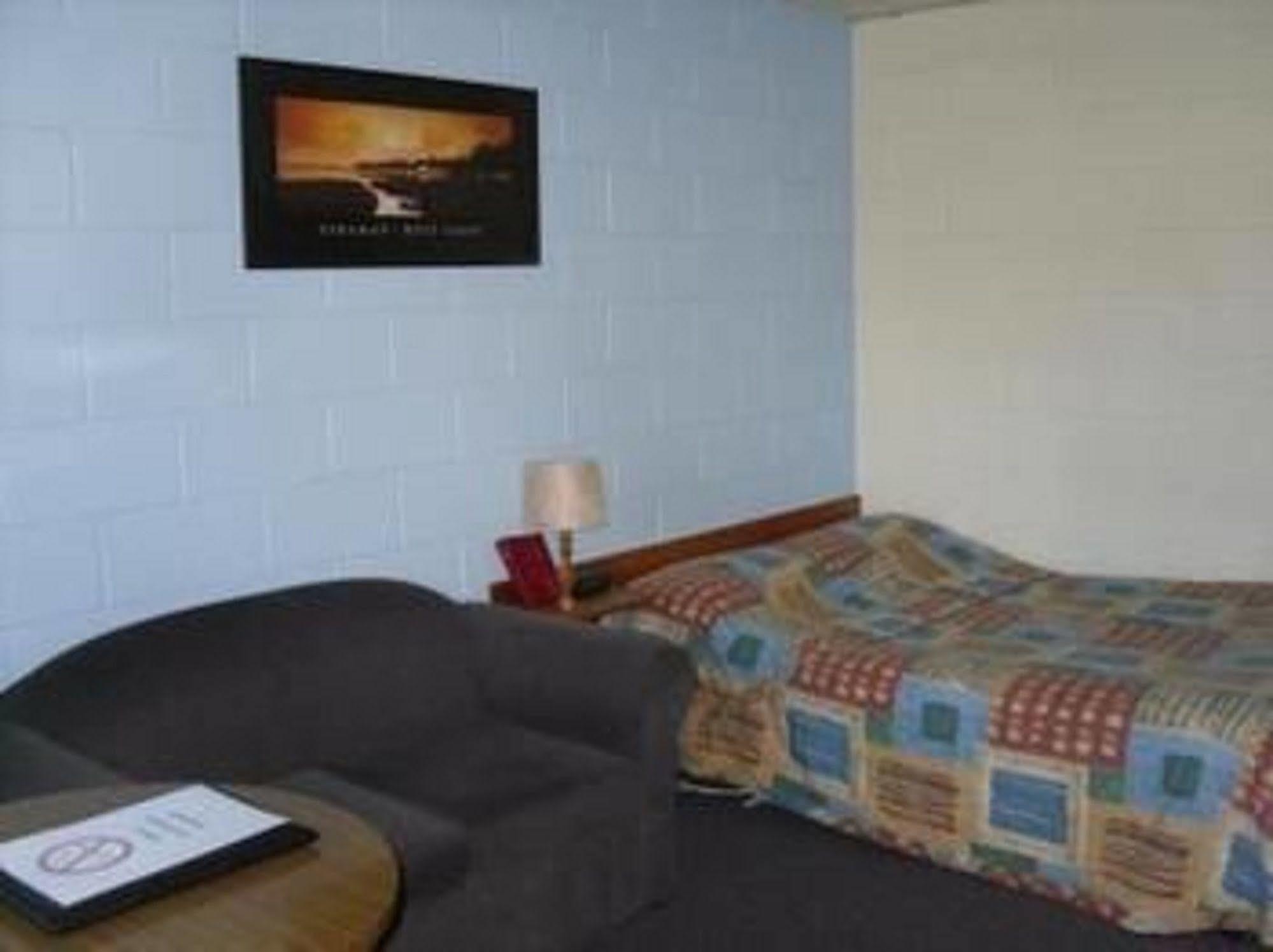 Aberdeen Court Apartments Launceston Bagian luar foto