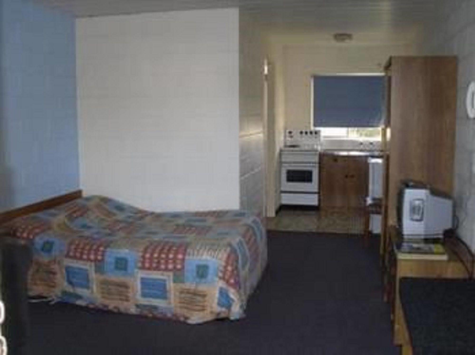Aberdeen Court Apartments Launceston Bagian luar foto
