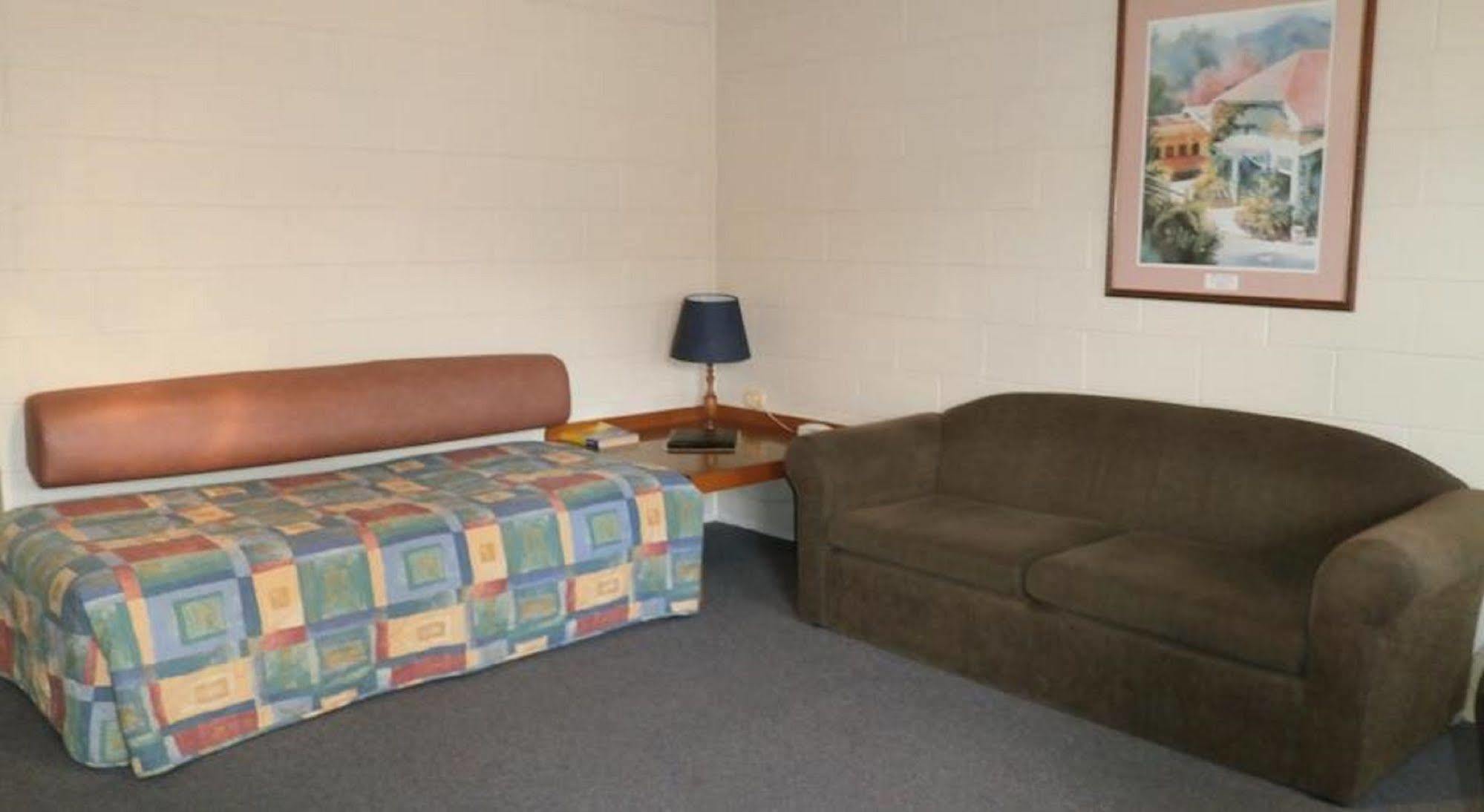Aberdeen Court Apartments Launceston Bagian luar foto